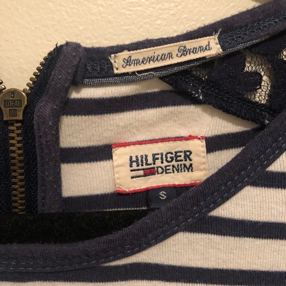 🌟Tommy Hilfiger🌟 Peplum Top - Picture 2 of 6